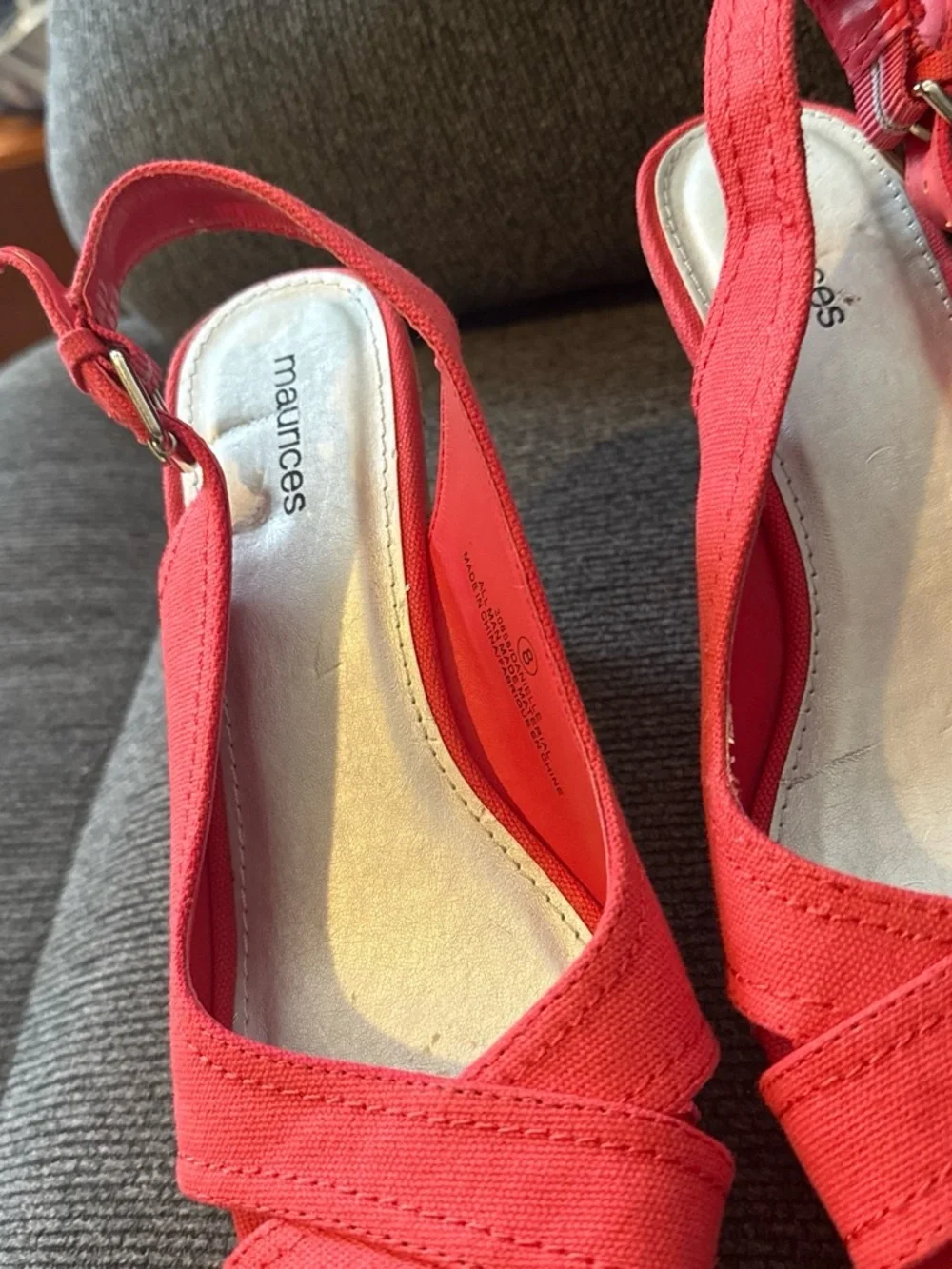 Maurices bright coral